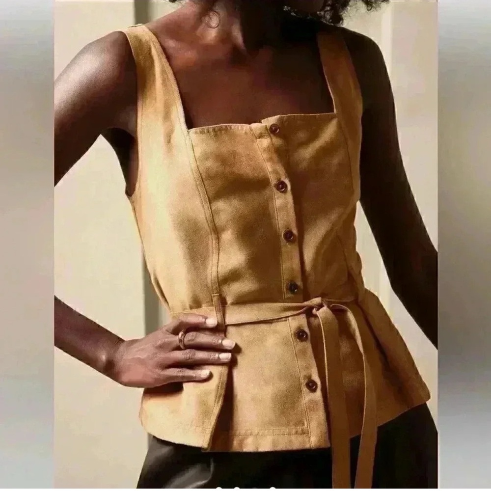 Banana Republic sz 10 Vegan Suede Top